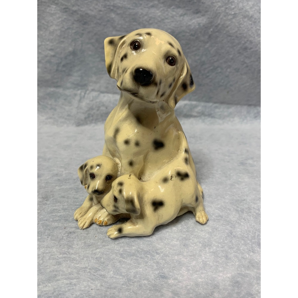 Dalmatian Dog‎ Figurine with Puppies Collectible Statue Decor